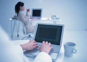 求人件数と満足度で選ぶ転職サイト